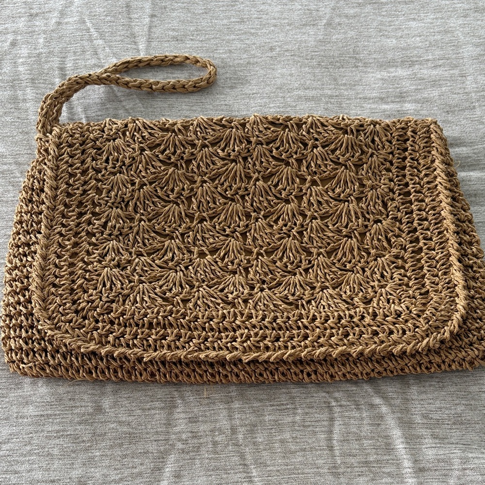 Woven Straw Clutch Bag in Natural Brown